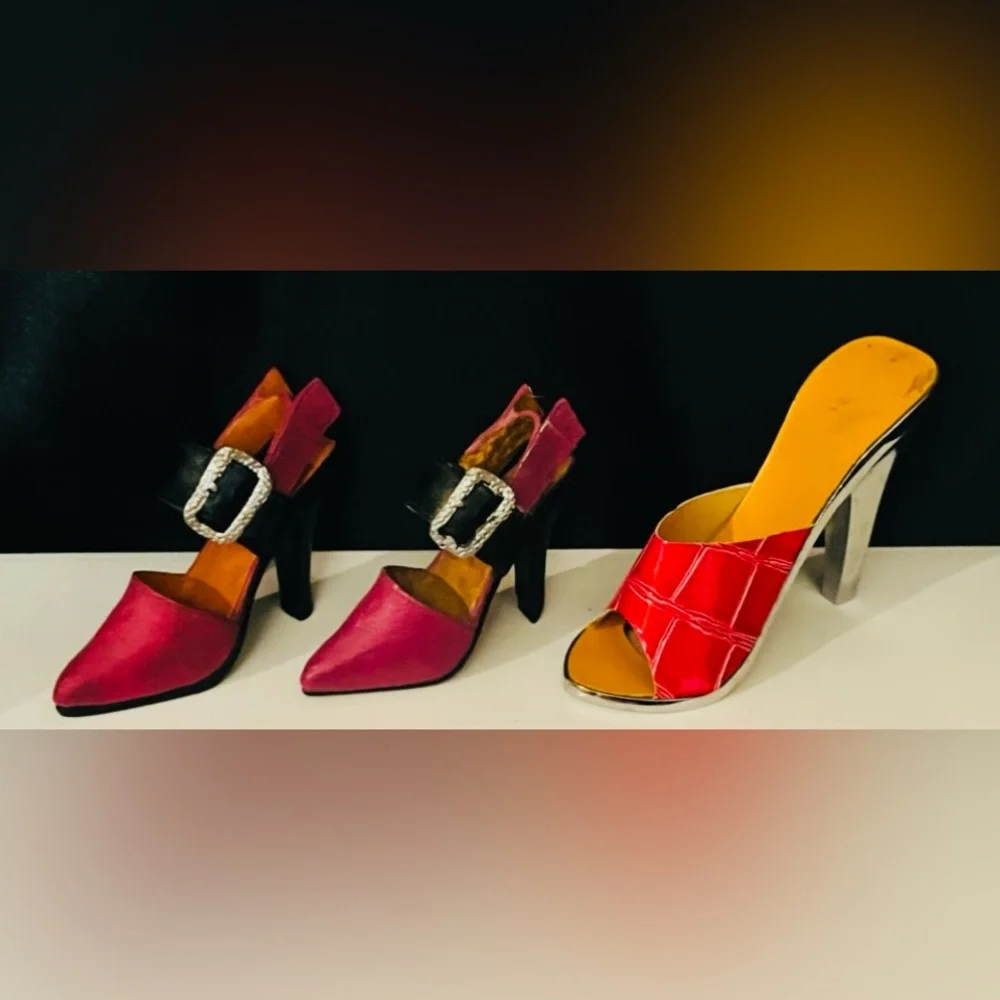 Miniature Shoe, Purse & Hat Box Collectibles - Lot of 10 - Picture 3 of 8